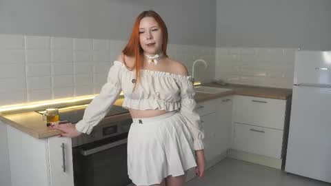 Snapshot of debroahchrostowski chatting on 12.15.25 Kim online show from 12.15.25