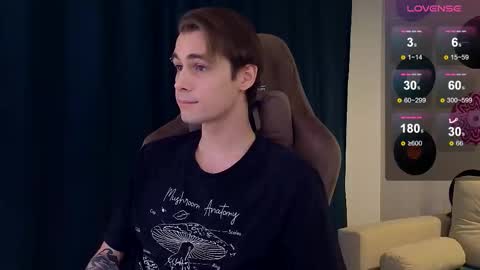 Snapshot of debugmee chatting on 02.04.26 Samuel online show from 02.04.26