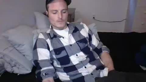 Snapshot of dee4dayz19 chatting on 10.19.25 Dee4dayz online show from 10.19.25