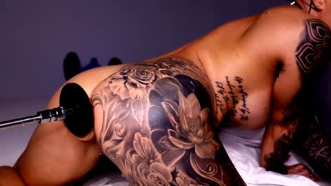   Tikhomirov old usersname    Instagram- tikhomirovandreea17 Twitter DeeaOfficial17  online show from 10.16.25