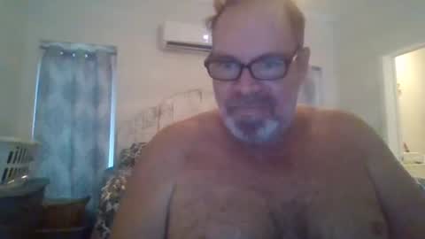 Snapshot of deepdiveme chatting on 10.31.25 deepdiveme online show from 10.31.25