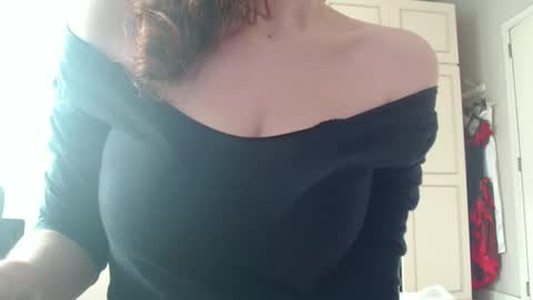 KamiDevi online show from 02.08.25