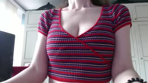 KamiDevi online show from 02.25.25