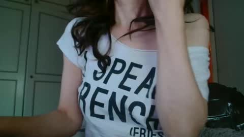 KamiDevi online show from 12.20.25