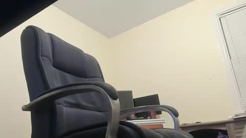 Deez Nutz online show from 01.04.25