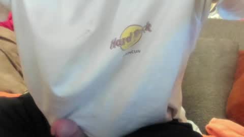 Snapshot of deeznutz343 chatting on 04.22.26 Deez Nutz online show from 04.22.26