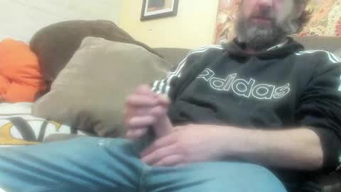 Snapshot of deeznutz343 chatting on 05.12.26 Deez Nutz online show from 05.12.26