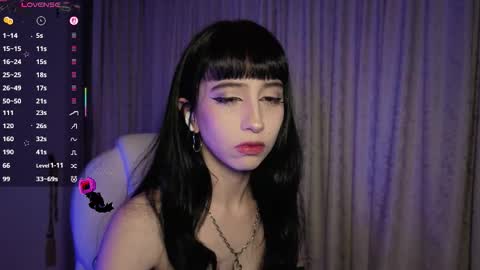 Snapshot of deftsuki chatting on 12.14.25 Stephanie.e online show from 12.14.25