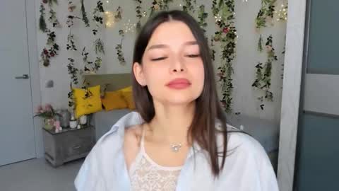 Snapshot of degreeofsincerity chatting on 11.05.25 DegreeOfSincerity online show from 11.05.25