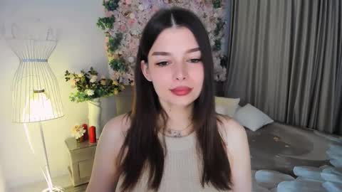 Snapshot of degreeofsincerity chatting on 11.20.25 DegreeOfSincerity online show from 11.20.25