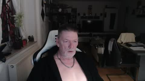 deinprinz2312 online show from 03.23.26