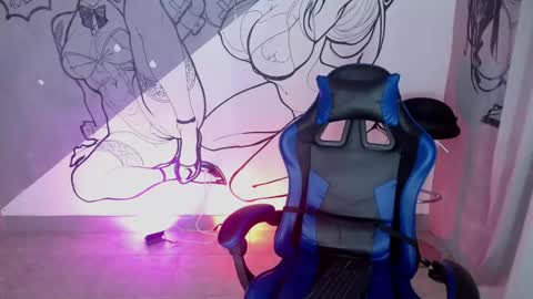 Snapshot of deivid_bigcock1 chatting on 11.22.25 Deivid online show from 11.22.25