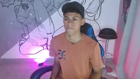 Snapshot of deivid_bigcock1 chatting on 11.23.25 Deivid online show from 11.23.25