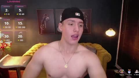 Snapshot of deivid_parker chatting on 05.23.26 Deivid online show from 05.23.26
