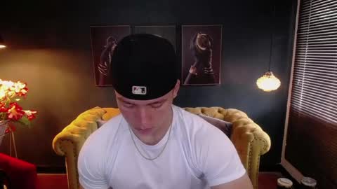 Snapshot of deivid_parker chatting on 05.27.26 Deivid online show from 05.27.26