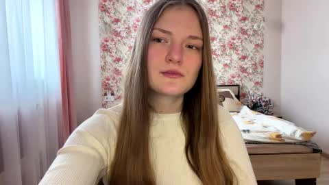 Snapshot of dejameneal chatting on 02.07.26 Mila online show from 02.07.26