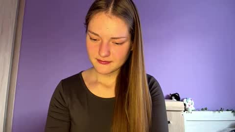 Snapshot of dejameneal chatting on 02.27.26 Mila online show from 02.27.26