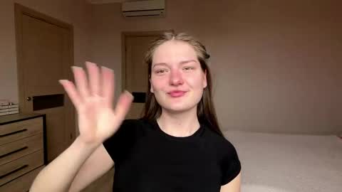 Mila online show from 04.02.26