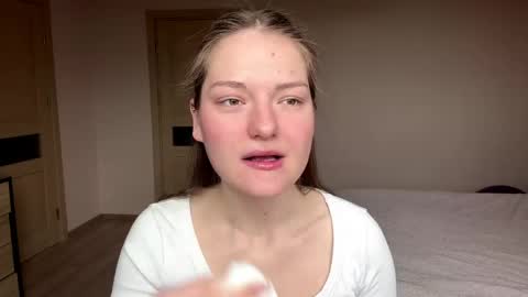 Mila online show from 04.18.26