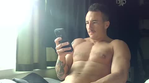 Snapshot of deklanisstrong chatting on 12.18.24 Deklan online show from 12.18.24