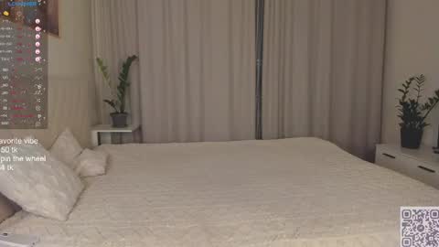 Dia online show from 02.23.25