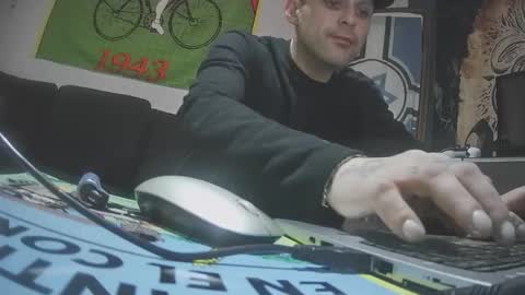 delaylaylay online show from 03.31.26