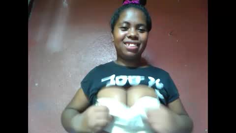 Snapshot of deliah712909 chatting on 02.24.25 deliah712909 online show from 02.24.25