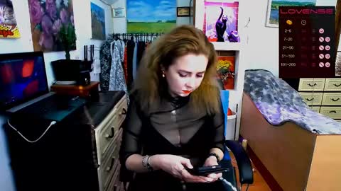 Delicacat online show from 02.12.25