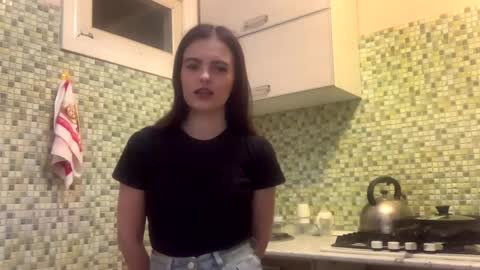 Kiki online show from 04.03.26