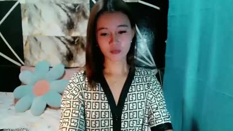 Snapshot of delicious_cum_girlxx chatting on 11.19.25 delicious_cum_girlxx online show from 11.19.25