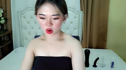 Snapshot of deliciously_sophie chatting on 06.07.26 Sophie online show from 06.07.26