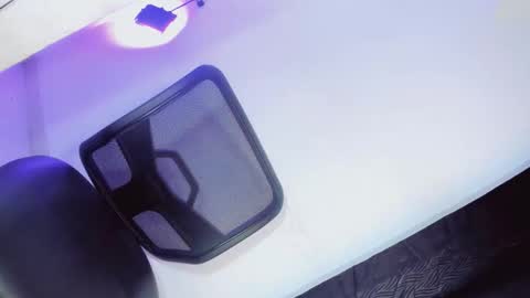 Snapshot of delicius_girlts chatting on 11.30.25 delicius_girlts online show from 11.30.25