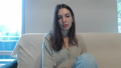 Aurora online show from 10.07.25