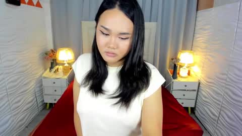 Tyra Colins online show from 12.01.24