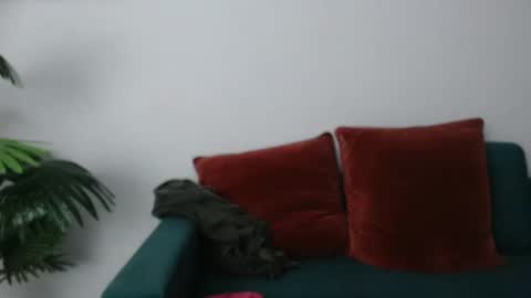 delilah_sweet online show from 01.22.25