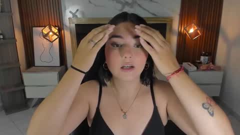 delilaquinn online show from 11.10.25