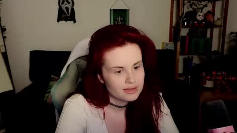 dellacrush_ online show from 11.22.25