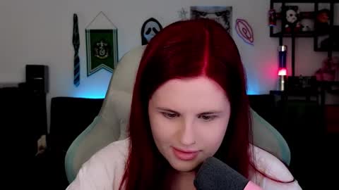 dellacrush_ online show from 03.10.26