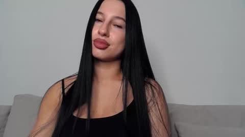 delly_love online show from 09.15.25