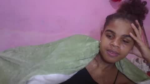 Snapshot of delphineee chatting on 05.13.26 delphine online show from 05.13.26