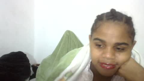 Snapshot of delphineee chatting on 07.05.26 delphine online show from 07.05.26