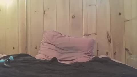 Frankie online show from 12.04.24