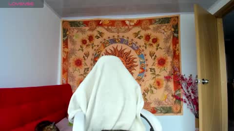 Snapshot of demeter__ chatting on 09.10.25 demeter__ online show from 09.10.25