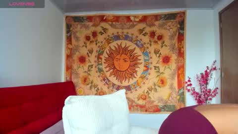 Snapshot of demeter__ chatting on 11.09.25 demeter__ online show from 11.09.25