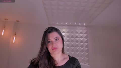 DEMI NOVA online show from 04.18.26