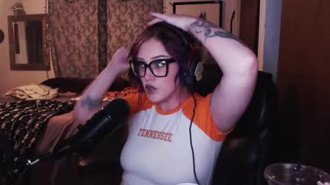 Demoness Mina online show from 10.26.25