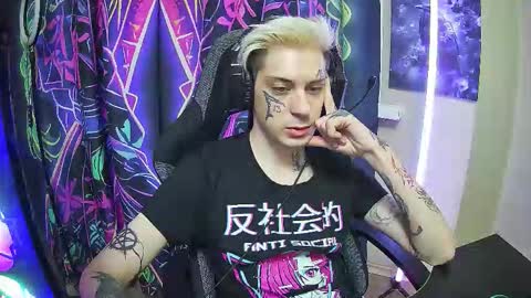 Snapshot of demonic_souls chatting on 10.28.25 Rick online show from 10.28.25