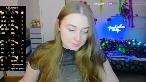 Snapshot of demure_soul chatting on 12.24.24 Sophie online show from 12.24.24