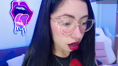 Demy  online show from 04.21.26