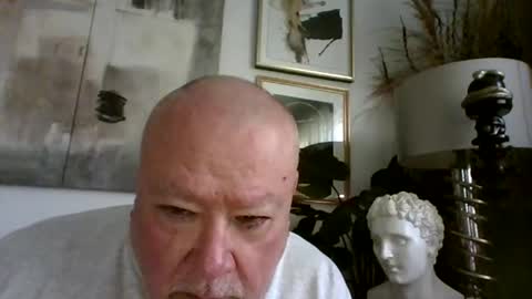 Snapshot of denboisvin2043 chatting on 09.13.25 denboisvin2043 online show from 09.13.25